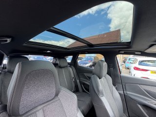 /photos/10221/309bade3-57a3-fd11-d072-0cf4f4ca22ff_i320x240.jpg