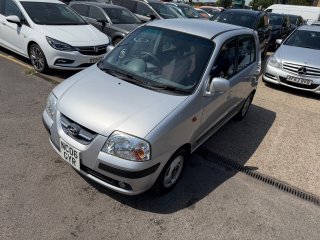/photos/10221/70631e31-9fef-f216-a449-8ce30092c94e_i320x240.jpg
